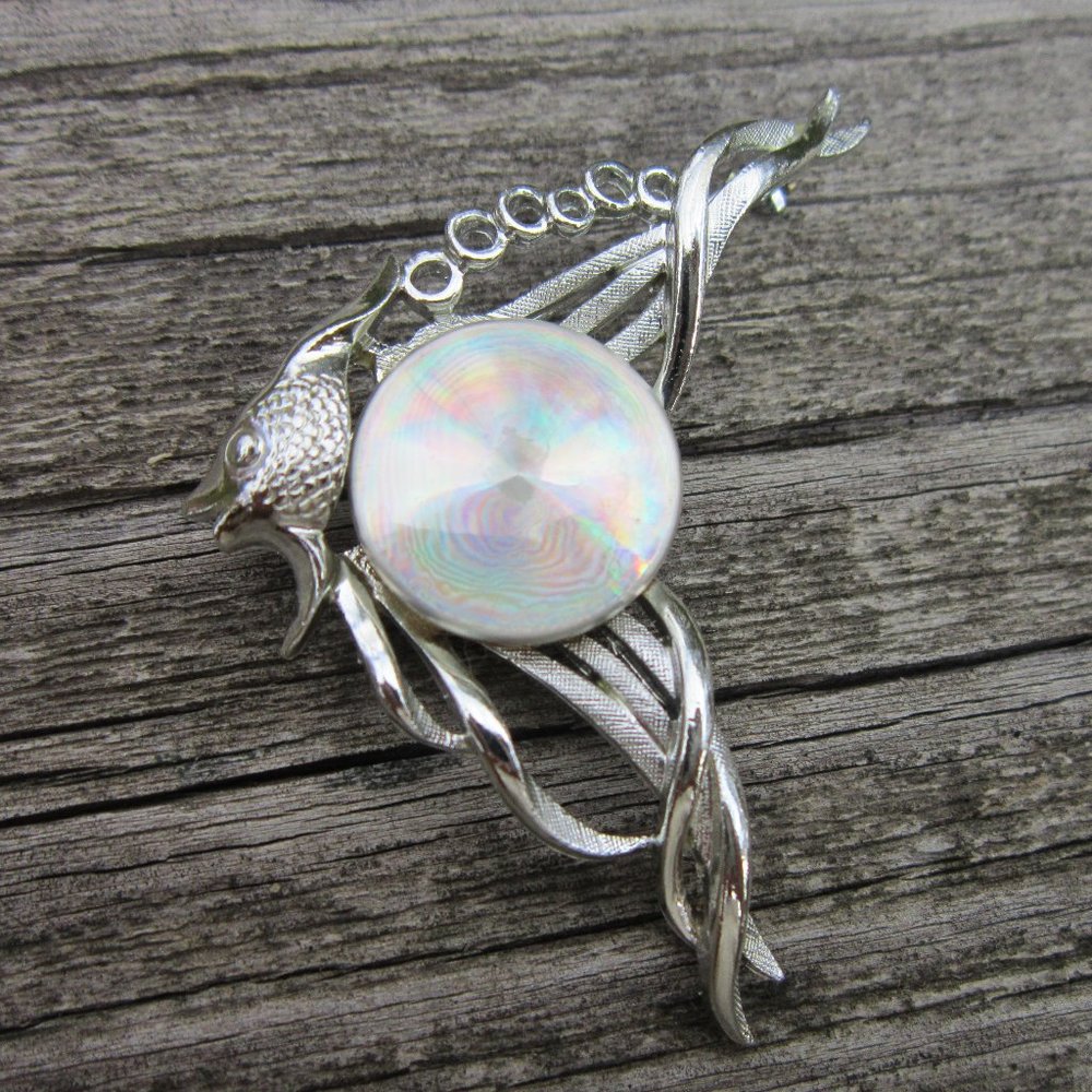 Irridescent Fish Pin/ Brooch Silvertone Rainbow Jewels Corp Vintage 1960s Funky